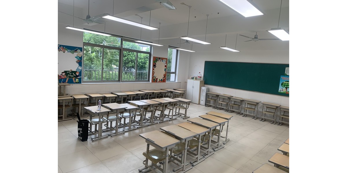 案例｜上海七寶明強(qiáng)小學(xué)(西校區(qū))打造教室優(yōu)質(zhì)照明光環(huán)境，迎接開學(xué)季