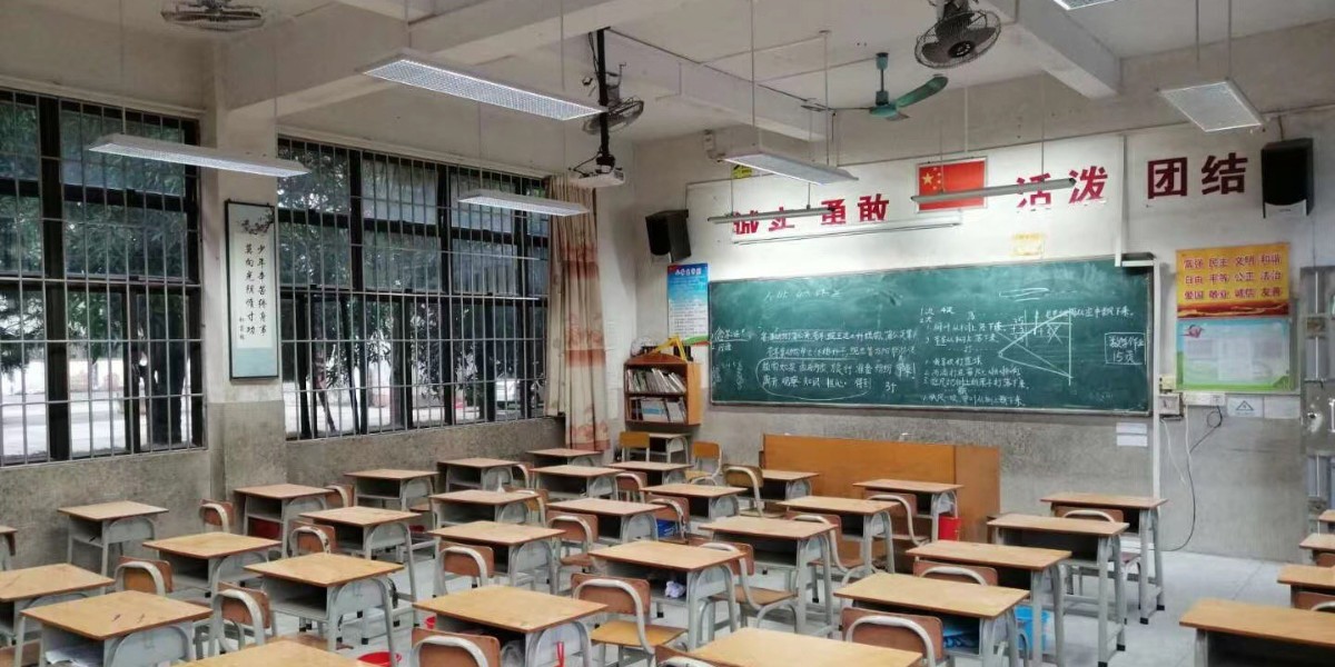 成功案例｜健康護眼，用教室優(yōu)質(zhì)照明光環(huán)境點亮江門黃克兢博士學(xué)校