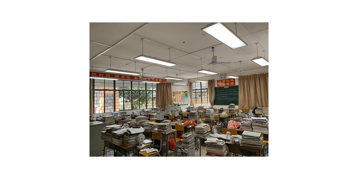 <i style='color:red'>案例</i>｜江門(mén)這些學(xué)校完成護(hù)眼教室照明改造，呵護(hù)學(xué)生明亮的雙眼