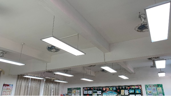 專業(yè)護(hù)航校園光明，維格教室燈助力科學(xué)防控近視